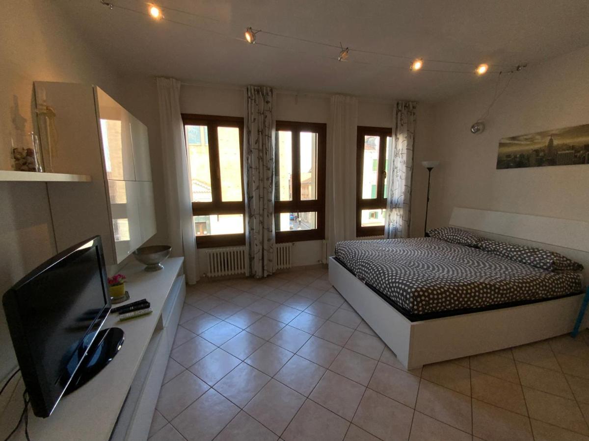 Patrizia Apartement Chioggia Exteriör bild